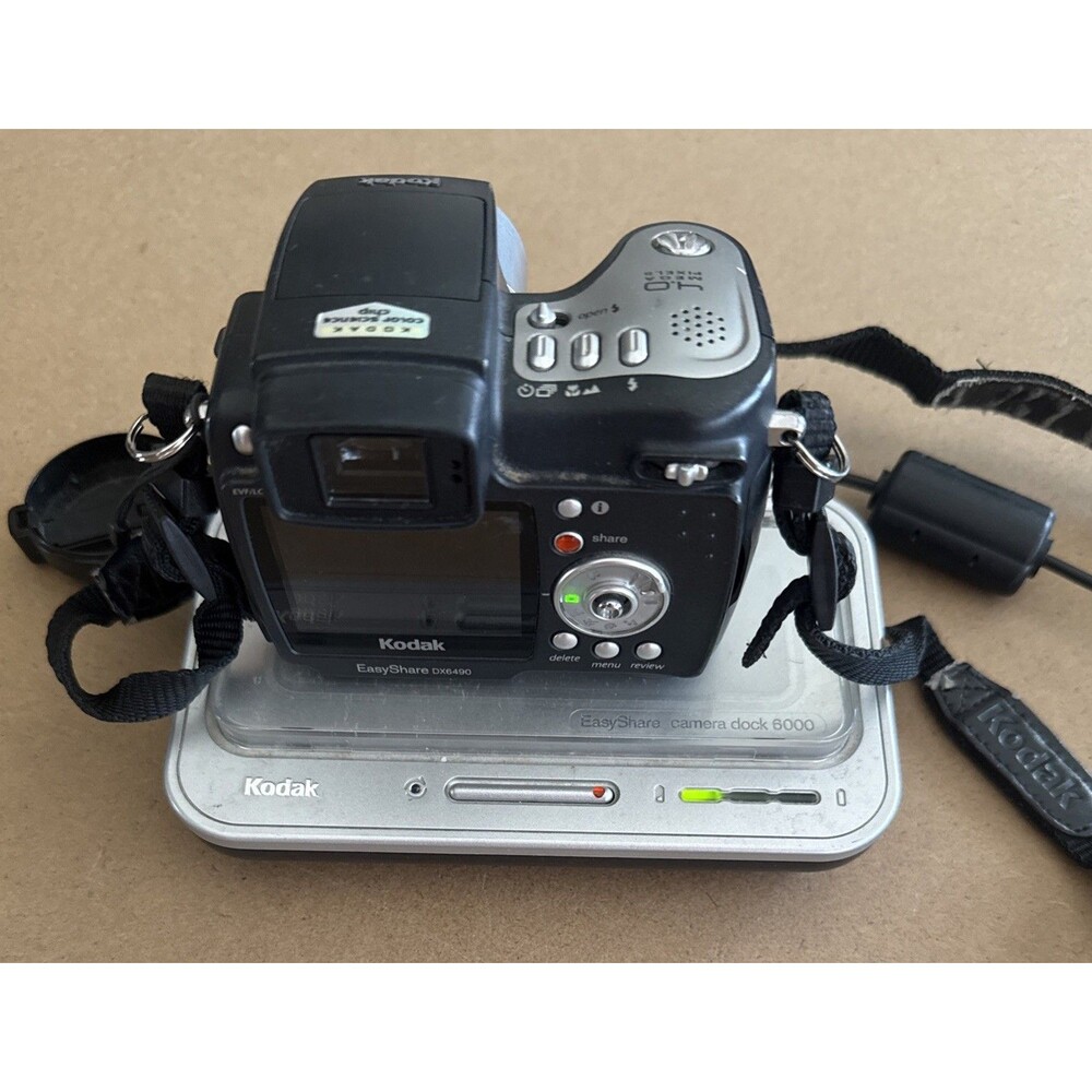 Kodak EasyShare DX6490 Digital Camera + Dock 6000 +Power Cables+Printer Dock